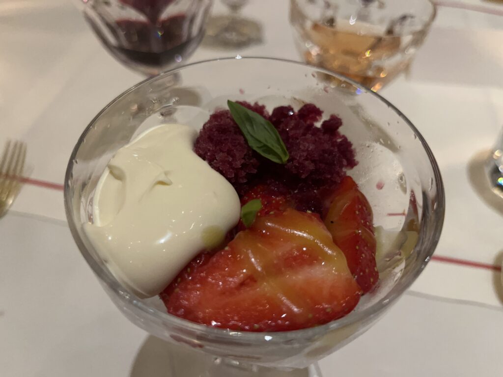 Fraise Sablé aux noix (2021 - Muscat-De-Beaumes-De-Venise - Domaine Des Bernardins)